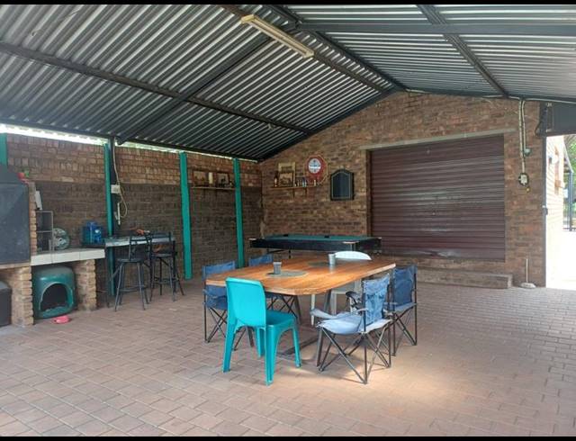 4 BEDROOM HOUSE FOR SALE IN CLAREMONT